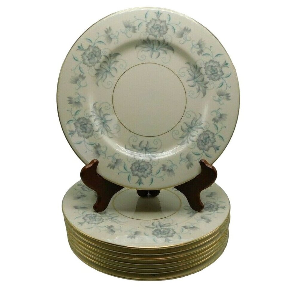 1x  Castleton China Caprice Dinner Plate 10 3/4" Blue Gray Floral Excellent